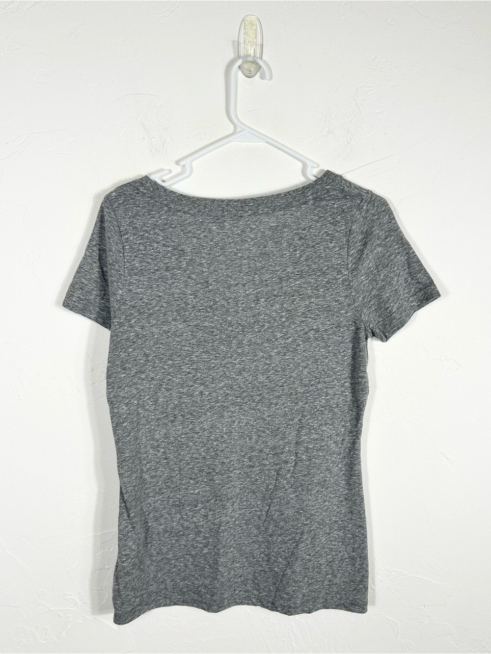 Mossimo Supply Co Heather Gray V-Neck T-Shirt Size M Medium Short Sleeve Tee - Picture 2 of 5